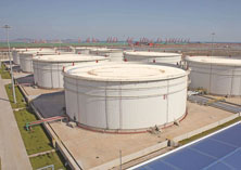 Storage tank